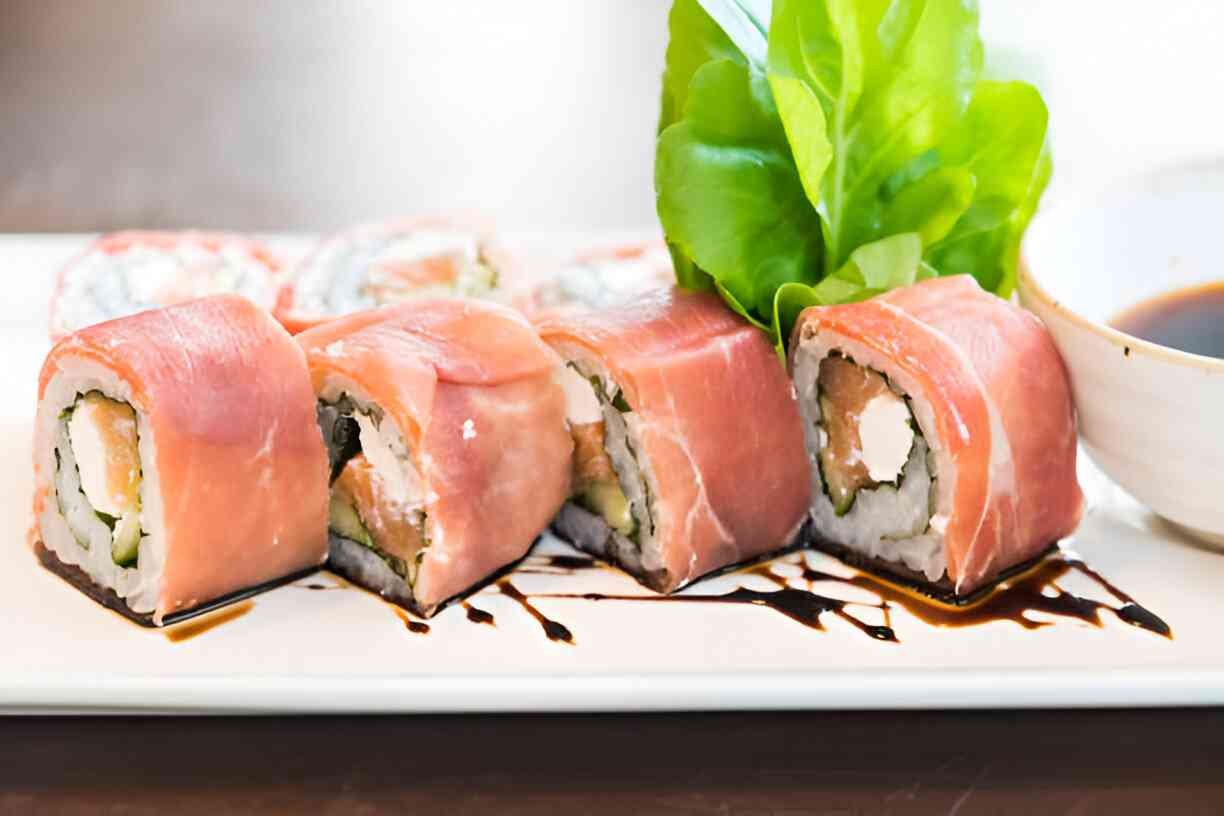 Italian Sushi Recipe (Fresh, Fun & Mediterranean-Inspired) - sushi